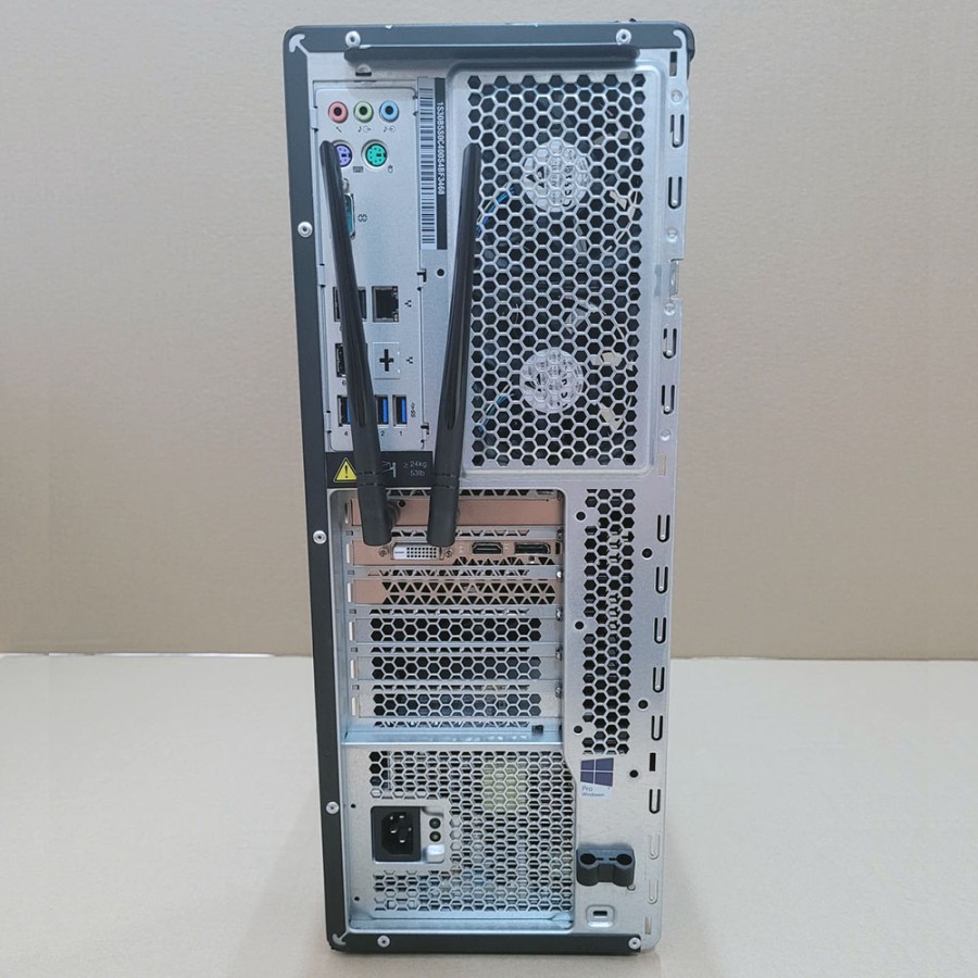 PC - Workstation Lenovo P510  Intel Xeon E5-2683 v4 vPro 16 núcleos 32 cores, NVme M2 1TB, 56GB RAM, Windows 11 Pro